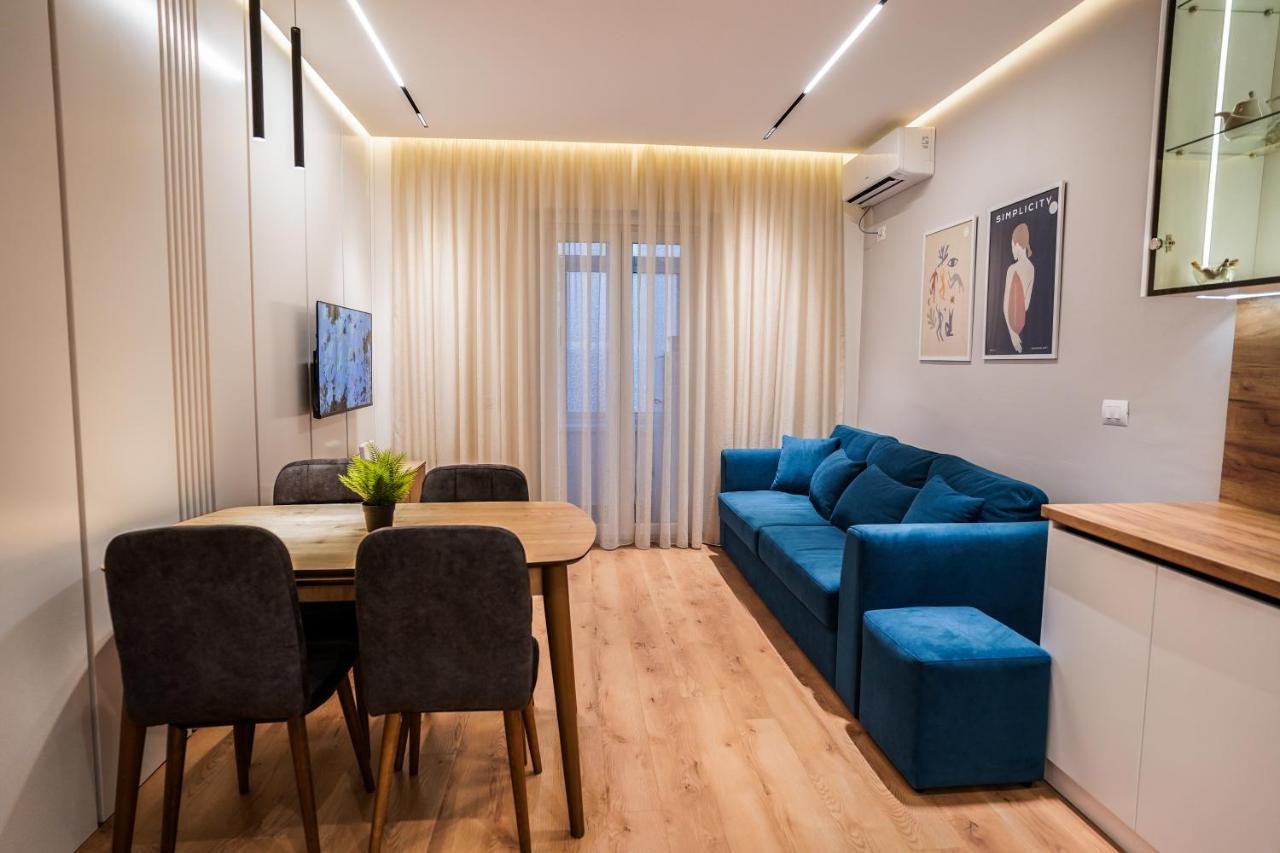 Hidden Gem Tirana 2Br Comfort In Historic Zone Екстериор снимка